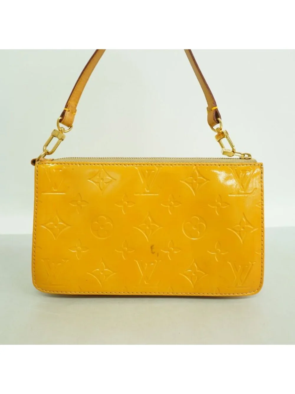 Louis Vuitton Pouch Vernis Lexington Beige